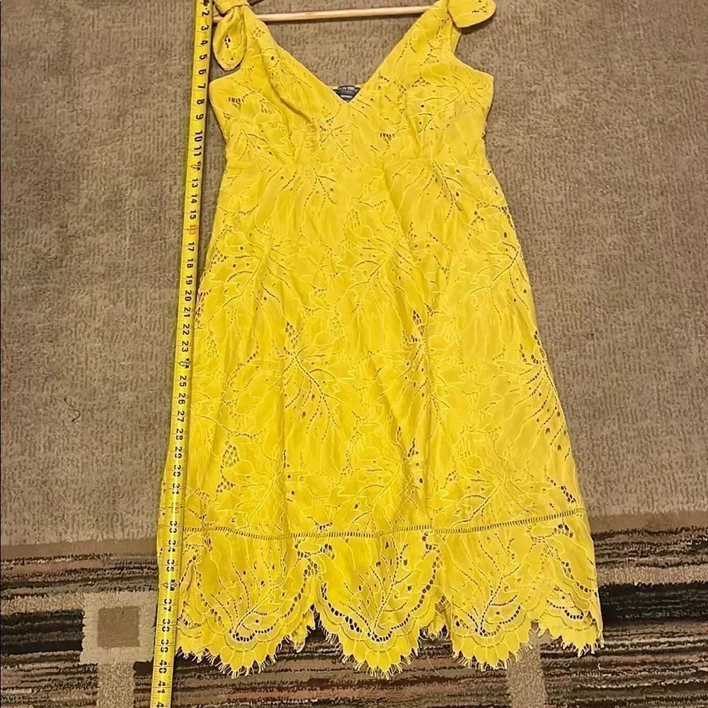 Elegant Maternity Yellow Lace Dress - Picture 10 of 10